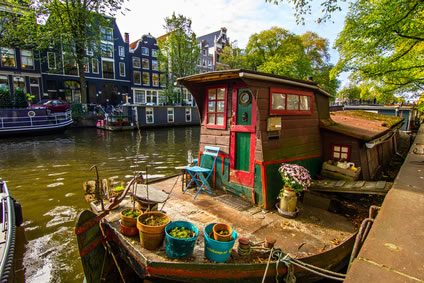 Hausboot in Amsterdam