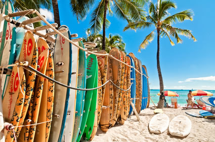 Surfbretter auf Hawaii im März
