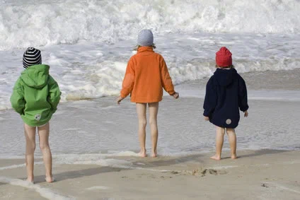 Kinder am Strand